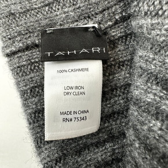 Like NEW! Tahari Cashmere Beanie - Picture 2 of 3